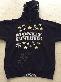 BOXING FLOYD MAYWEATHER JR. SIGNED Autographed sweatshirt with picture proof