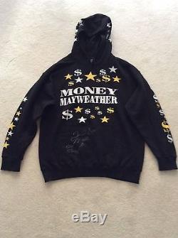 BOXING FLOYD MAYWEATHER JR. SIGNED Autographed sweatshirt with picture proof