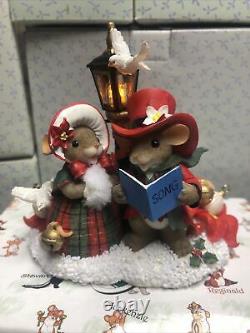 Charming Tails Fitz and Floyd We Wish You A Merry Christmas SIGNED 98/513