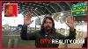 Dave Grohl Calls Autograph Seekers Greedy Ssholes At The Airport On Gtv Reality