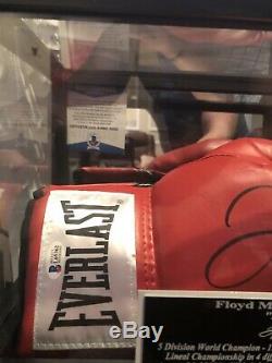 FLOYD MAYWEATHER JR AUTHENTIC Signed Autographed Beckett COA