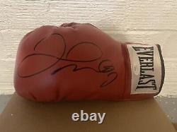 Floyd Mayweather Jr. Autographed Everlast Red Boxing Glove (JSA Witness COA)