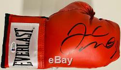 Floyd Mayweather Jr. Signed Boxing Glove Auto Everlast Right Beckett BAS