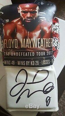 Floyd Mayweather Jr. Signed rare Autographed Custom Boxing Glove Authentic