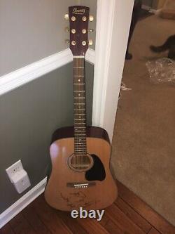 Pink Floyd Roger Waters Signed Autographed Acoustic Guitar With Psa/dna Loa