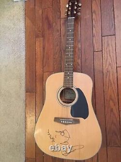 Pink Floyd Roger Waters Signed Autographed Acoustic Guitar With Psa/dna Loa