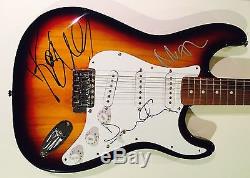 Pink Floyd Signed Guitar David Gilmour Nick Mason Roger Waters Autograph Guitar
