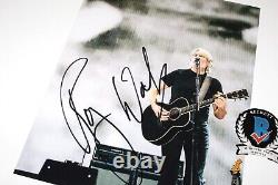 ROGER WATERS PINK FLOYD SINGER & BASSIST SIGNED 11x14 PHOTO BECKETT COA BAS