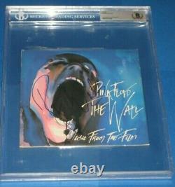 ROGER WATERS Signed Pink Floyd THE WALL 45 SLEEVE Beckett Authenticated & Encap