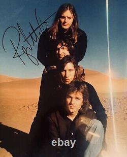 ROGER WATERS signed WITH Pink Floyd Photo 8X10