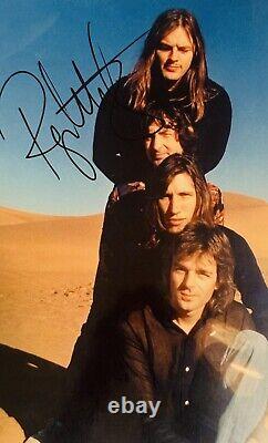 ROGER WATERS signed WITH Pink Floyd Photo 8X10