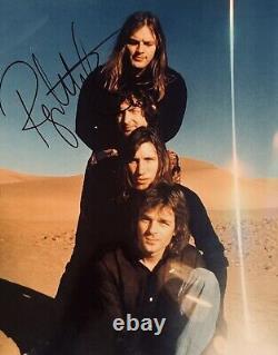 ROGER WATERS signed WITH Pink Floyd Photo 8X10