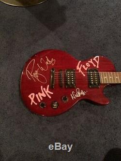 Roger Waters + Nick Mason On The Body Signed Electric Guitar Beckett Pink Floyd