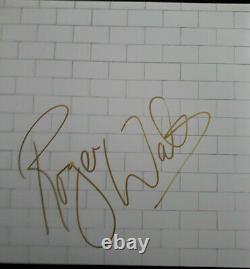 Roger Waters Signed - (Photo Proof) - PINK FLOYD - THE WALL