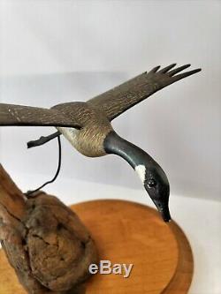 Vintage Original Signed Floyd A Broadbent Carved Miniature Canadian Goose Decoy